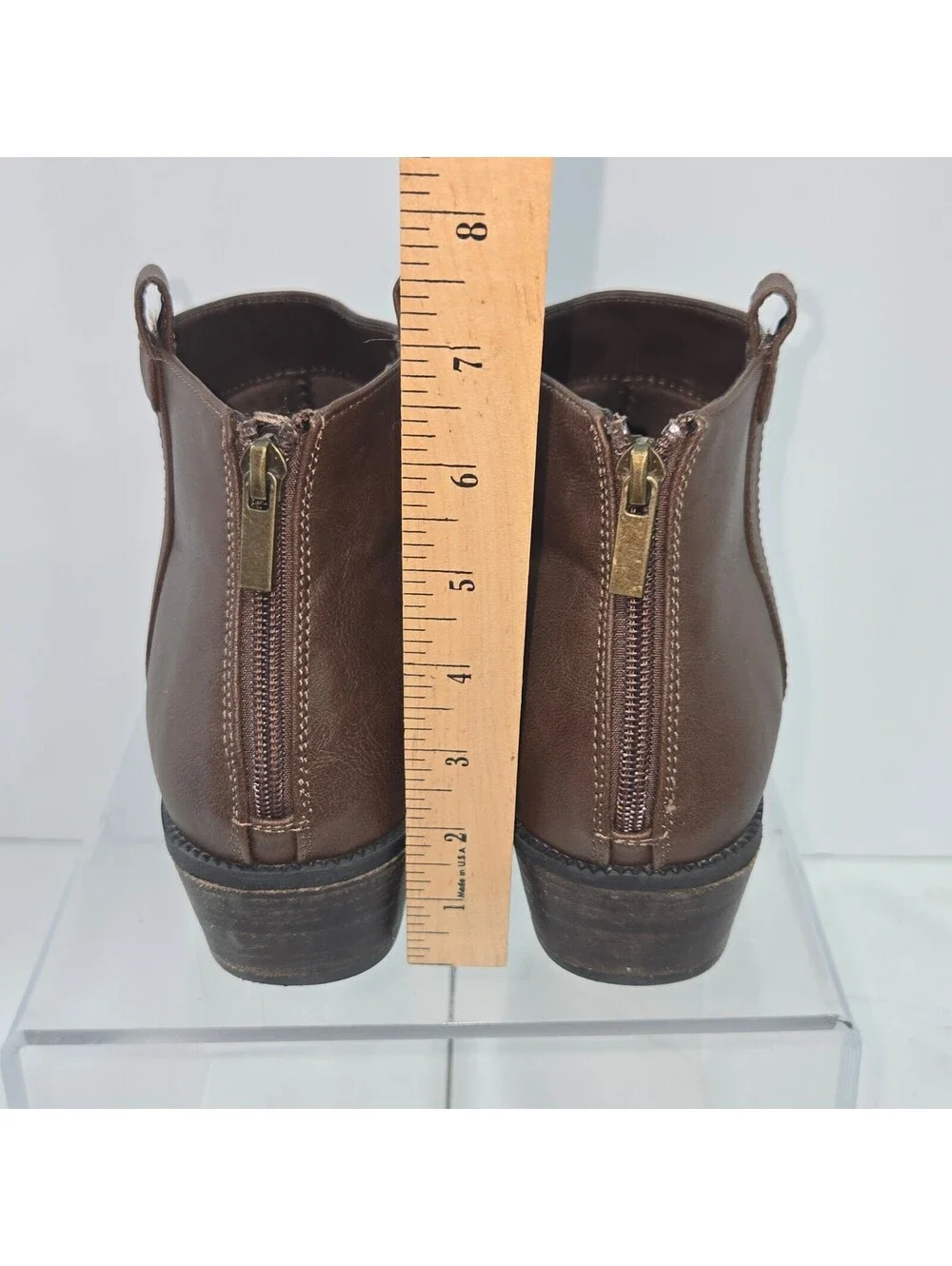 C. EST. 1946 Women’s Brown Ankle Booties Size 11M back zip almond toe man made